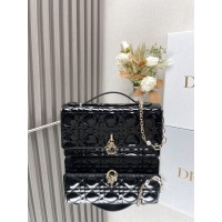 BOLSA DIOR MISS VERNIZ