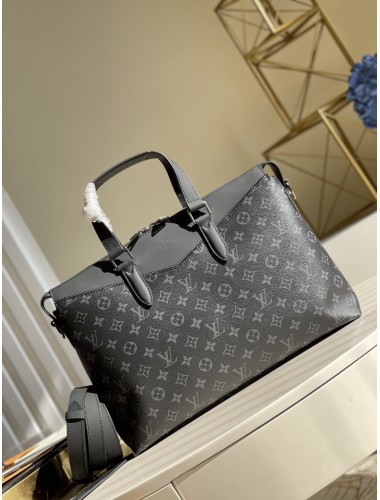 PASTA LOUIS VUITTON BRIEFCASE EXPLORER